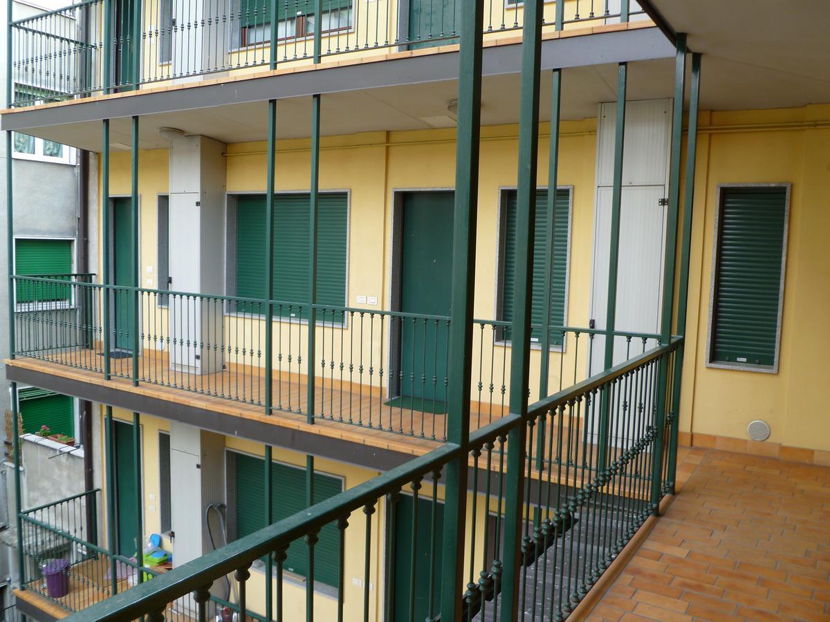 Easy Milano Apartment Navigli Exterior photo